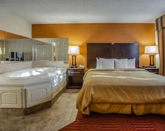 Hotelli Hotel Clarion Suites Augusta (Augusta, Amerikan Yhdysvallat)