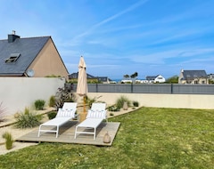 Cijela kuća/apartman Villa 4 To 14 Pers. 600 M From The Sea, Indoor Pool Heated All Year Round (Saint-Pabu, Francuska)