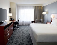 Otel Fairfield Inn & Suites By Marriott Montreal Airport (Dorval, Kanada)