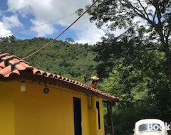 Hele huset/lejligheden Refugio, Aconchego, Aonde Nasce O Sol E Cachoeira! (Mercês, Brasilien)