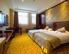 Hotel Huatai Jingan International (Qujing, China)