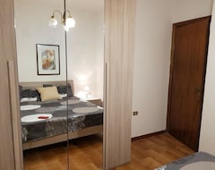 Tüm Ev/Apart Daire Appartamento Con Terrazza Vista Mare A Due Minuti Dalla Spiaggia (iun P5515) (Arbus, İtalya)