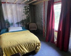 Hele huset/lejligheden Appartement 5 1/2 à Proximité Des Attractions De La Route Du Fjord ! (Petit-Saguenay, Canada)