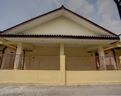Hotelli Spot On 92902 Sunyoto Homestay Syariah (Pekanbaru, Indonesia)