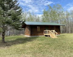 Entire House / Apartment Cabin Near Upper Red Lake (Kelliher, USA)