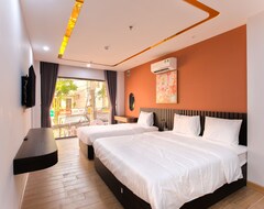 Hotel Uyen Phuong (Nha Trang, Vietnam)