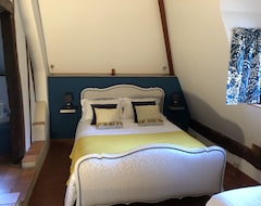Toàn bộ căn nhà/căn hộ Charming Guest Rooms In Normandy With 5 Bedrooms. Near Honfleur (Les Préaux, Pháp)