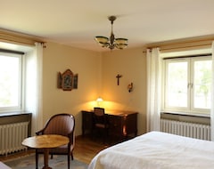 Bed & Breakfast Birgittasystrarnas Gasthem (Vadstena, Švedska)