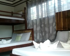 Khách sạn Summer Homes (San Vicente, Philippines)