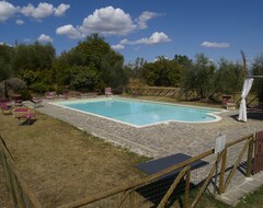 Toàn bộ căn nhà/căn hộ Villa With Pool In The Heart Of Tuscany 30% Off (Marciano della Chiana, Ý)
