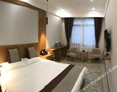 Khách sạn Longhua Hotel (Wushan, Trung Quốc)
