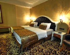 Golden Deluxe Hotel (Adana, Turkey)