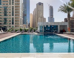 Entire House / Apartment Modern And Spacious Studio In Dubai Marina (Dubai, United Arab Emirates)