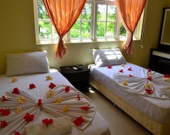 Hotelli Ui Inn (Nord Male Atoll, Malediivit)