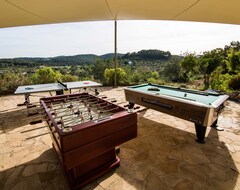 Entire House / Apartment Typical Ibizan House With Views, Swimming Pool, Jacuzzi, Garden, Billiards And Table Tennis (San Miguel, Spain)