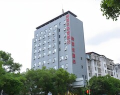 Thank Inn Hotel Jiangxi Ruijin Hongdu Avenue Coach Station (Ganzhou, China)