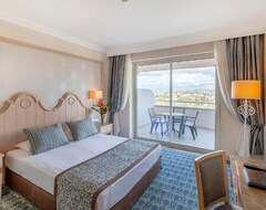 Starlight Resort Hotel - All Inclusive (Kizilagac, Turkey)