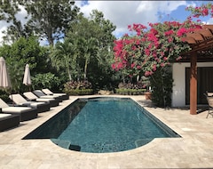 Tüm Ev/Apart Daire Maison Du Sud - Luxury Tropical Oasis With Gorgeous Pool And Garden (Wellington, ABD)