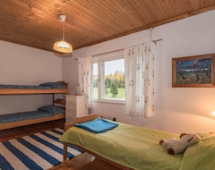 Tüm Ev/Apart Daire Vacation Home Lehtoniemi In Karjalohja - 11 Persons, 3 Bedrooms (Karjalohja, Finlandiya)