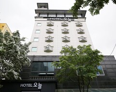 Khách sạn Daejeon Yuseong Hotel Today (Daejeon, Hàn Quốc)