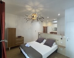 Cijela kuća/apartman Domaine Castell De BlÉs - GÎte 'vermeille' (Saint-Génis-des-Fontaines, Francuska)