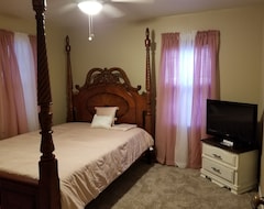 Toàn bộ căn nhà/căn hộ Swinhousing-2 Bedroom, Sleeps 6 (Medicine Lodge, Hoa Kỳ)