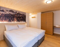 Khách sạn a.taugwalder@roggenstocklodge.com (Oberiberg, Thụy Sỹ)