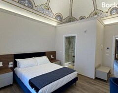 Bed & Breakfast Palazzo Croghan (Torremaggiore, Ý)