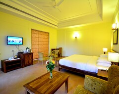 Khách sạn Achrol Niwas, A Treehouse Resort Jaipur (Jaipur, Ấn Độ)