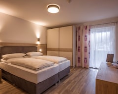 Căn hộ có phục vụ Aparthotel Alptirol (Kaltenbach, Áo)