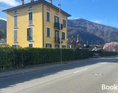 Toàn bộ căn nhà/căn hộ Small Apartments In Lamone (Lamone, Thụy Sỹ)