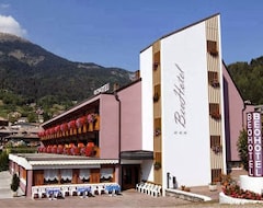 Khách sạn Beohotel (San Lorenzo in Banale, Ý)