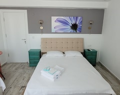 Hotel Tenes Otel (Bozcaada, Turkey)