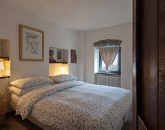 Hele huset/lejligheden 1600 Farmhouse-Swimming Pool-Wi-Fi And Free Parking (Vezzano Ligure, Italien)