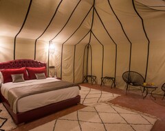 Hotel Luxury Desert Camp Merzouga (Merzouga, Morocco)