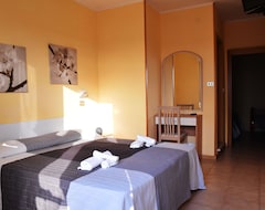 Khách sạn Hotel Graziella (Bellaria-Igea Marina, Ý)