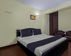 Hotelli Oyo 68628 Manraj B&b (Delhi, Intia)