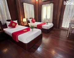 Villa Vieng Sa Vanh Hotel (Luang Prabang, Laos)