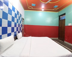 Khách sạn Oyo 45940 Grand Imperial (Delhi, Ấn Độ)