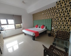 OYO 4839 Apex Hotel Baddi (Nalagarh, India)