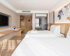 Kyriad Marvelous Hotel Shenzhen Longhua Dalang (Shenzhen, Kina)