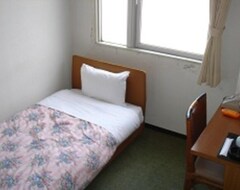 Hotel Cabin Kumagaya (Kumagaya, Japón)