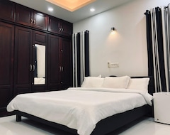 Hotel Garuda Suites (Varkala, India)
