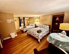 Hotel Charming Cape Cod Motel Less Than 1 Mile To Beach (Sandwich, USA)