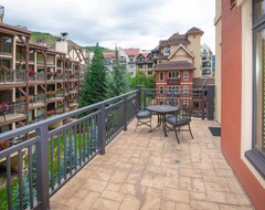 Hotel Lionsquare North Tower (Vail, USA)