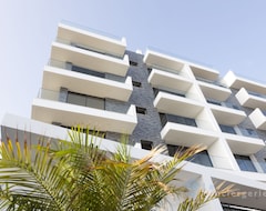Cijela kuća/apartman 3 Bdr Aprt, Best Seaview, Rooftop Pool - Lcgr (Praia, Zelenortski Otoci)