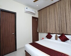 Khách sạn OYO 10326 Hotel The Indra INN (Jodhpur, Ấn Độ)