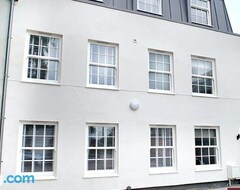 Toàn bộ căn nhà/căn hộ Eton, Windsor - 1 Bedroom Ground Floor Apartment - Parking (Eton, Vương quốc Anh)
