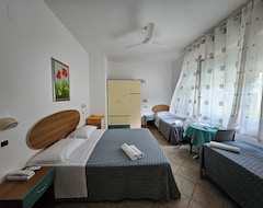 Hotelli Hotel Cerrano (Silvi, Italia)