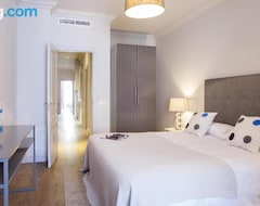 Hotel Friendly Rentals Claris I (Barcelona, Spain)